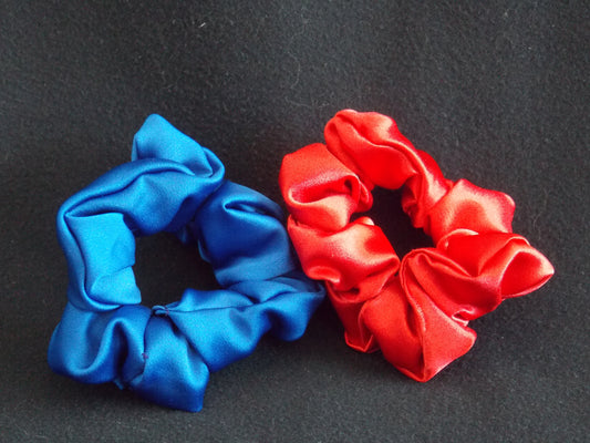 3- Scrunchies brilhantes